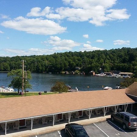 Clark'S Beach Motel Олд Фордж Екстериор снимка