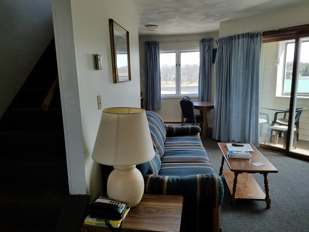Clark'S Beach Motel Олд Фордж Екстериор снимка